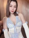 杨箕白嫩美女