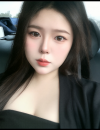 甜美的大奶妹
